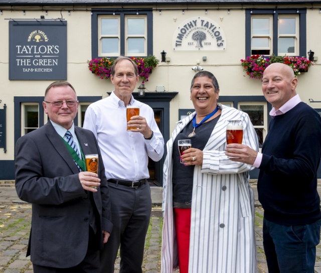 Timothy Taylor’s Hold VIP Launch Evening for Taylor’s on the Green